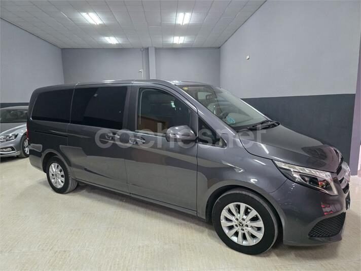 MERCEDES-BENZ Clase V 220 d Avantgarde Largo